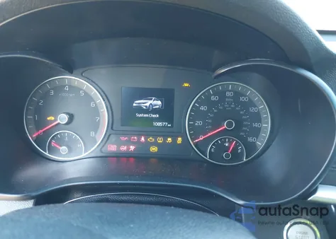 2019 Kia Optima S из США, поврежденный, VIN 5XXGT4L3XKG300102